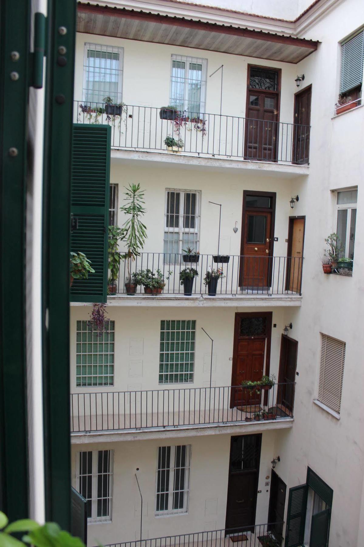 Galilei Guest House Rome Bagian luar foto
